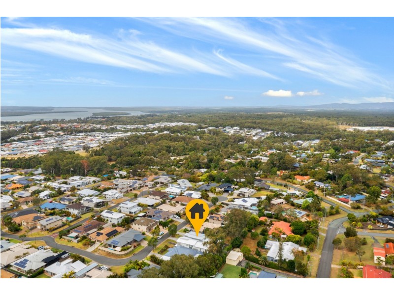 23a Magnetic Place, Redland Bay QLD 4165