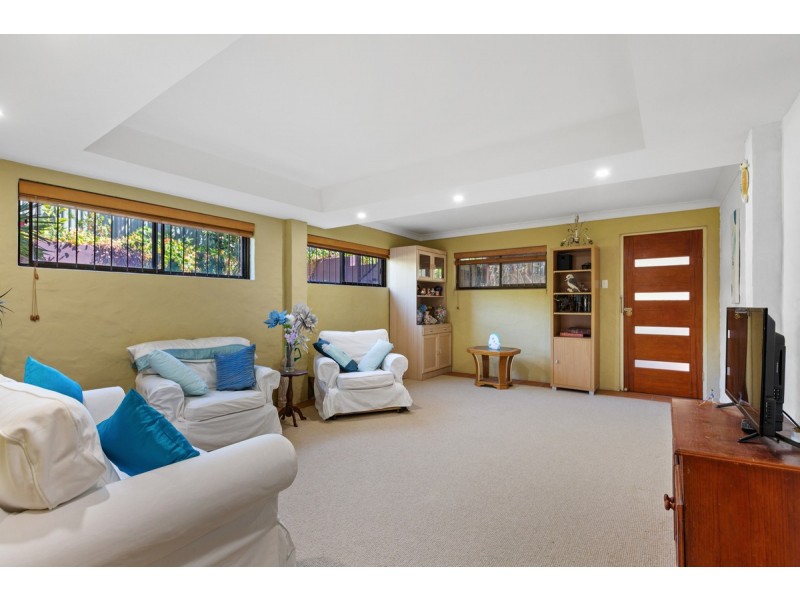 4 Yarran Street, Victoria Point QLD 4165