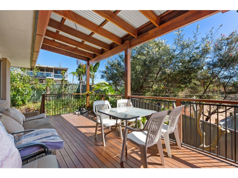 4 Yarran Street, Victoria Point QLD 4165