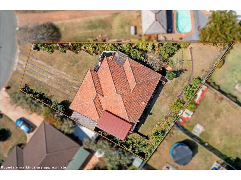 4 Yarran Street, Victoria Point QLD 4165