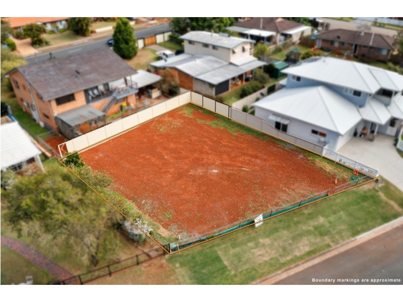 8 Egret Drive, Victoria Point QLD 4165