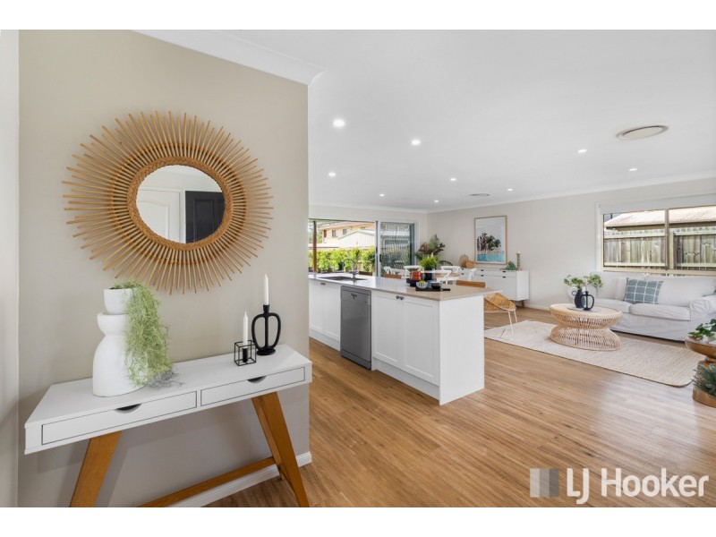 28 Birdwood Road, Birkdale QLD 4159