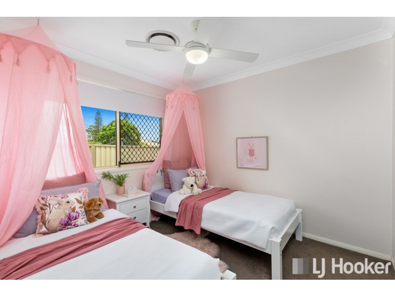 28 Birdwood Road, Birkdale QLD 4159