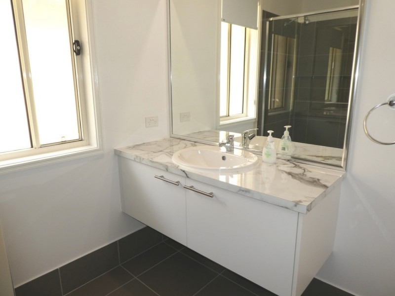 16 Coen Street, Thornlands QLD 4164