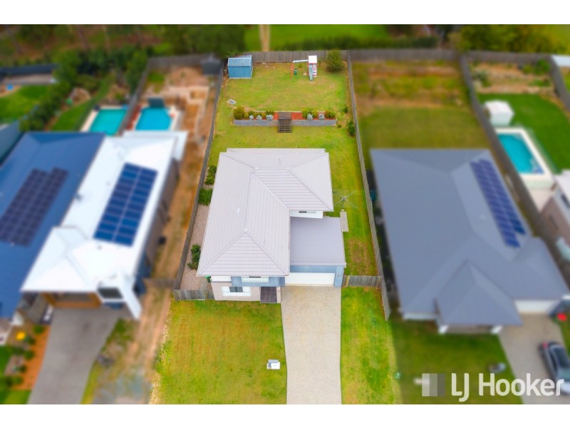 35 Highgrove Street, Thornlands QLD 4164