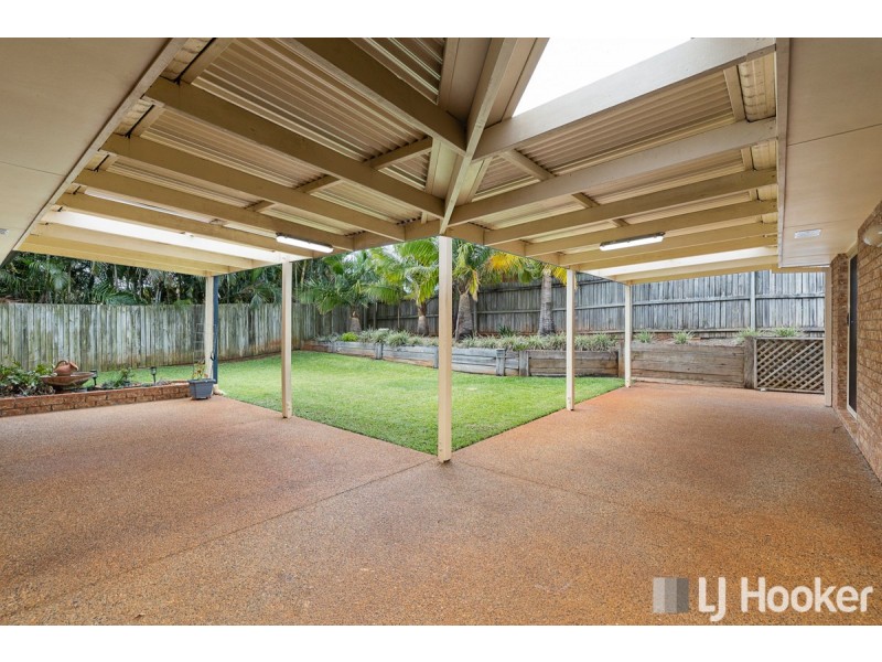 18 Roger Court, Redland Bay QLD 4165
