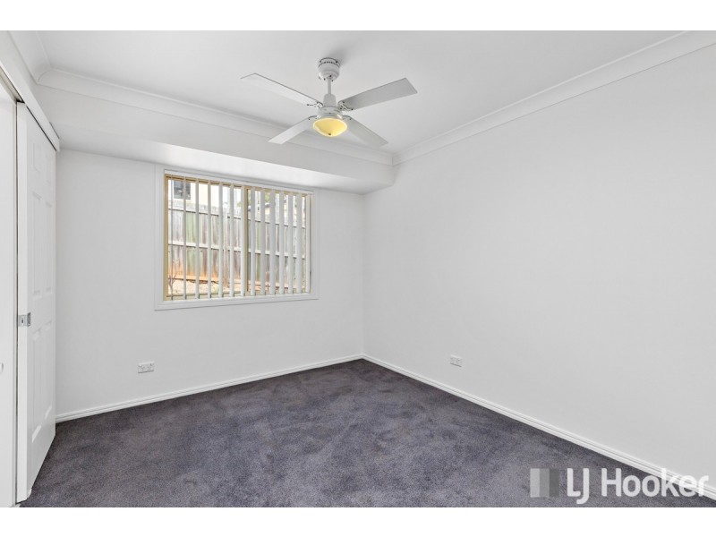 18 Roger Court, Redland Bay QLD 4165