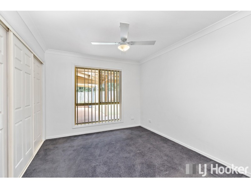 18 Roger Court, Redland Bay QLD 4165