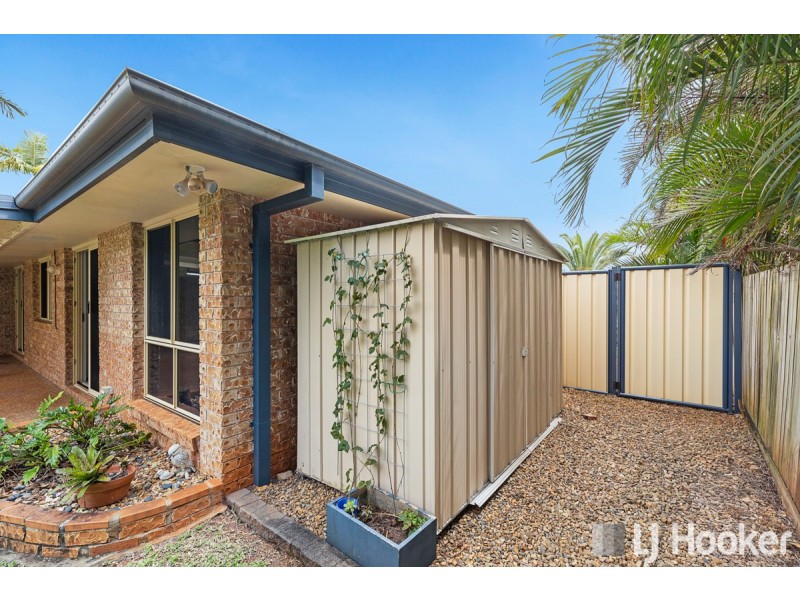 18 Roger Court, Redland Bay QLD 4165