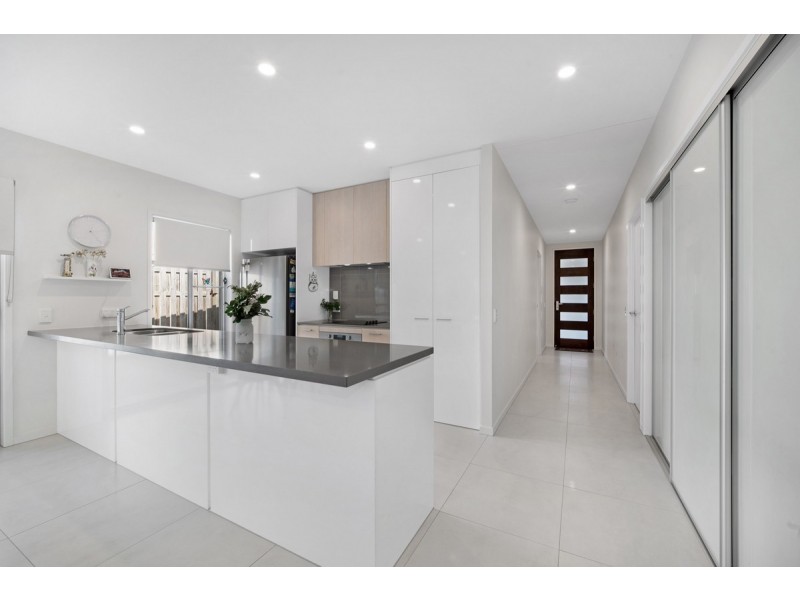 67 Ravenbourne Circuit, Capalaba QLD 4157