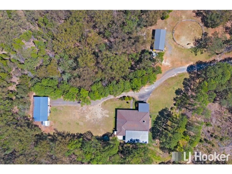 62 Giles Road, Redland Bay QLD 4165