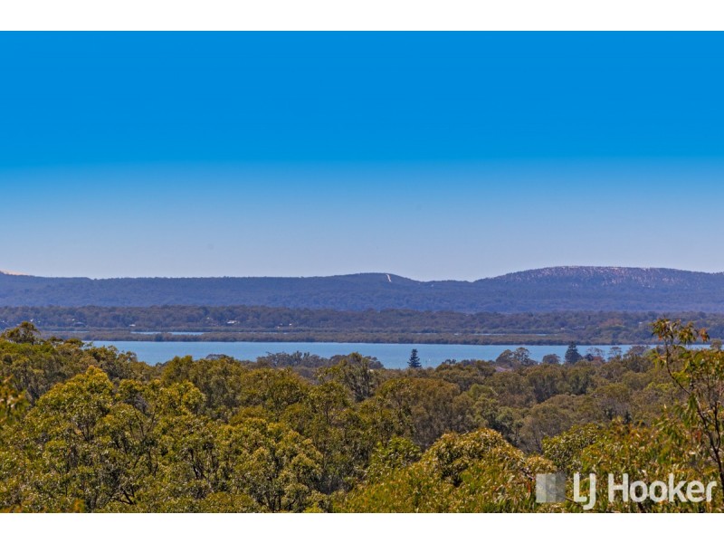 62 Giles Road, Redland Bay QLD 4165