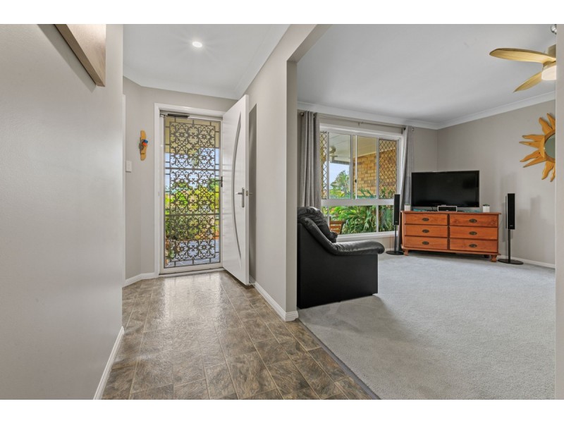 33 Gardenia Drive, Birkdale QLD 4159