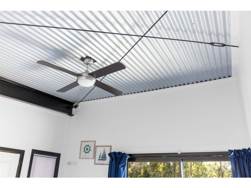 51 Beelong Street, Macleay Island QLD 4184
