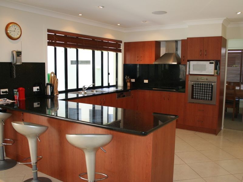 6 Carmay Close, Thornlands QLD 4164