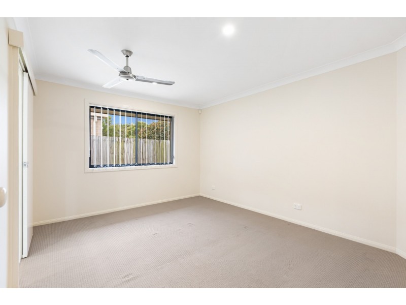 10 Lizard Place, Redland Bay QLD 4165