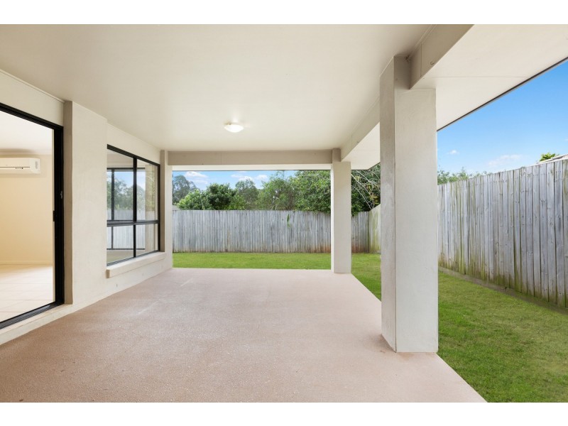 10 Lizard Place, Redland Bay QLD 4165