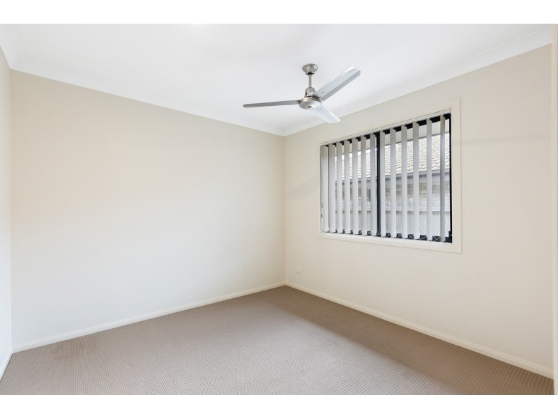 10 Lizard Place, Redland Bay QLD 4165