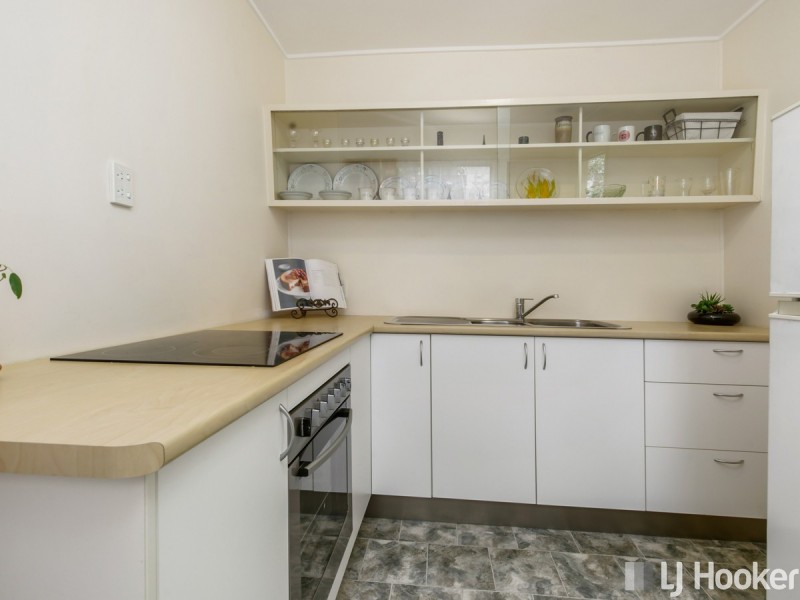 20 Nursery Road, Holland Park West QLD 4121