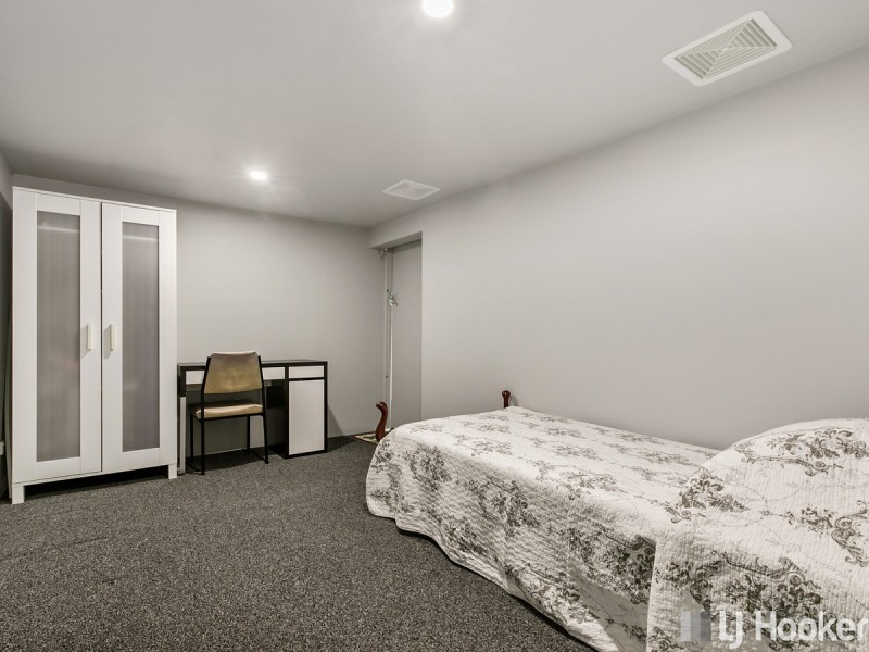20 Nursery Road, Holland Park West QLD 4121