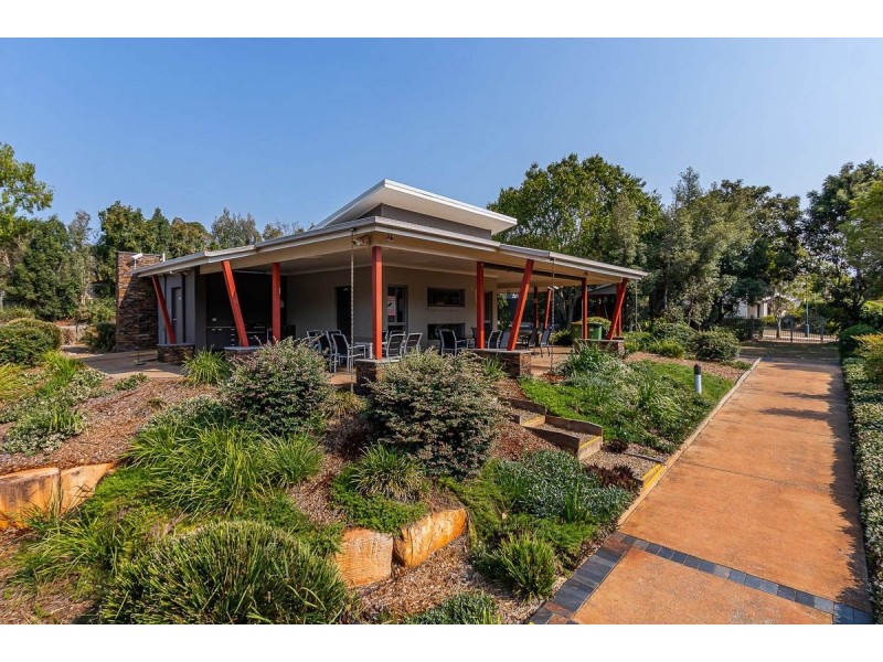 18 Keswick Place, Redland Bay QLD 4165