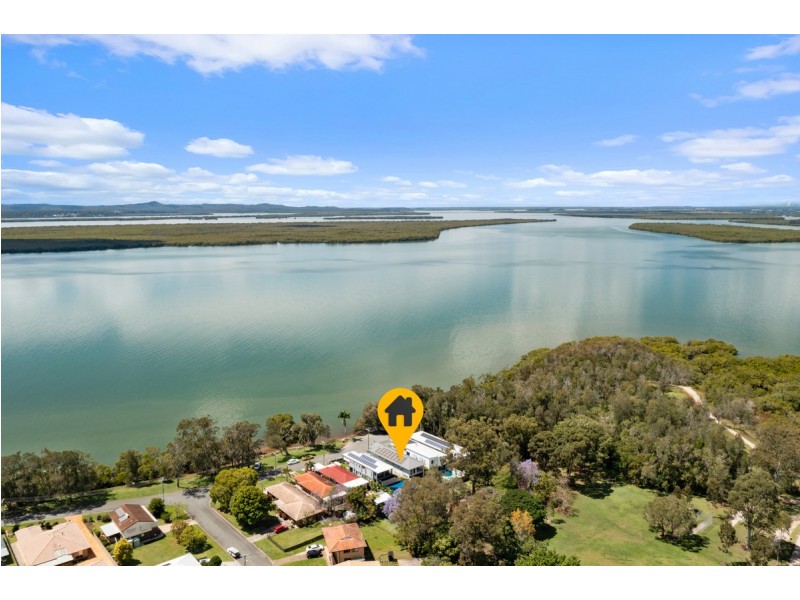 111 Torquay Road, Redland Bay QLD 4165