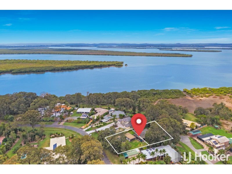 12 Vine Street, Redland Bay QLD 4165