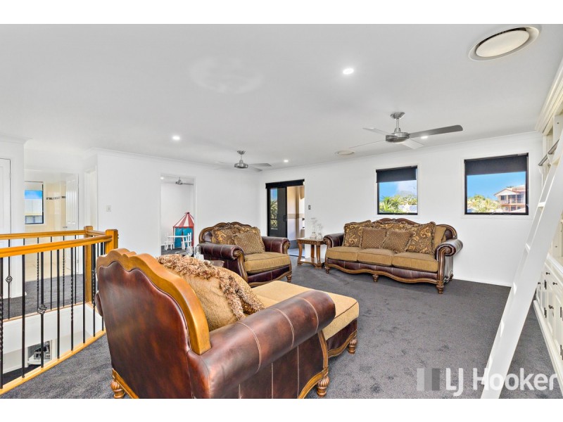 24 Penzance Drive, Redland Bay QLD 4165