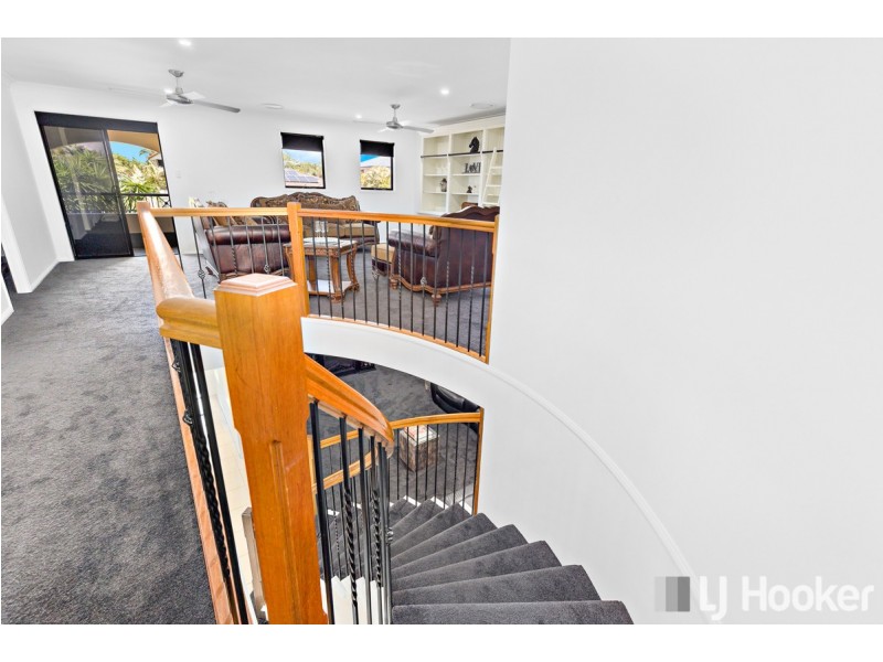 24 Penzance Drive, Redland Bay QLD 4165