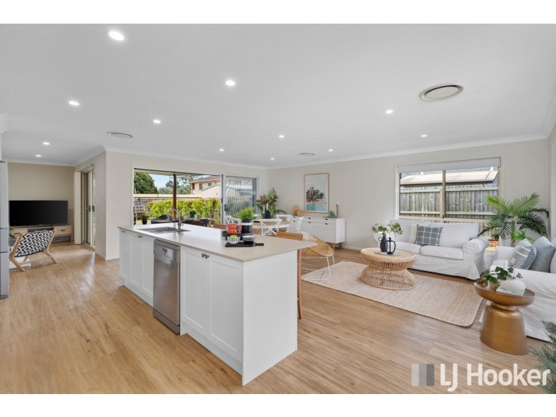 28 Birdwood Road, Birkdale QLD 4159