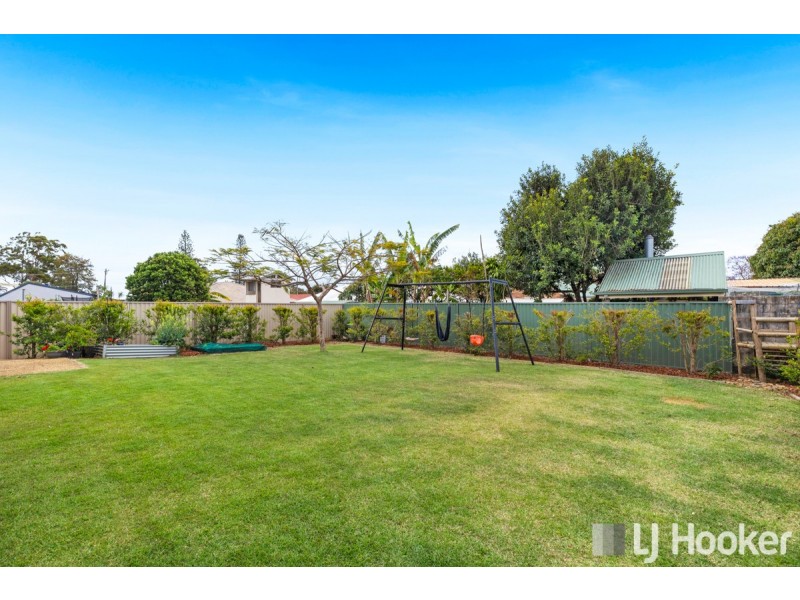 28 Birdwood Road, Birkdale QLD 4159