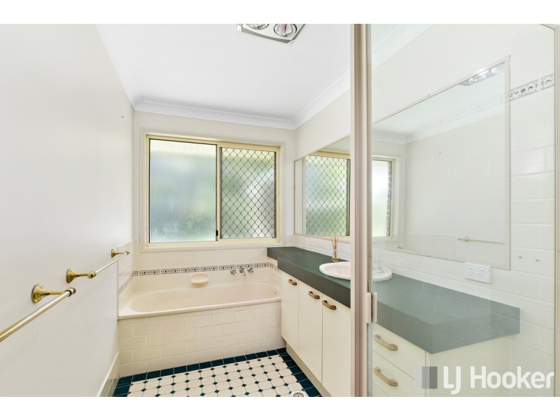 5 Mossip Court, Wellington Point QLD 4160