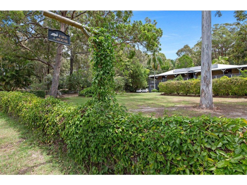 5-9 Weeroona Avenue, Macleay Island QLD 4184