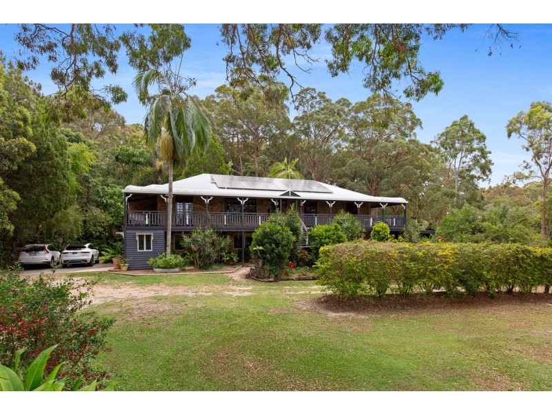 5-9 Weeroona Avenue, Macleay Island QLD 4184