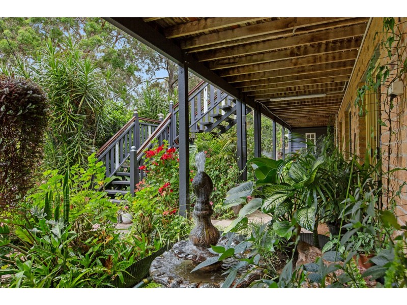 5-9 Weeroona Avenue, Macleay Island QLD 4184