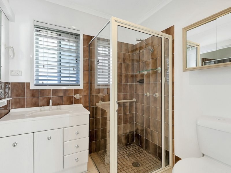 6 Tarcutta Street, Cleveland QLD 4163