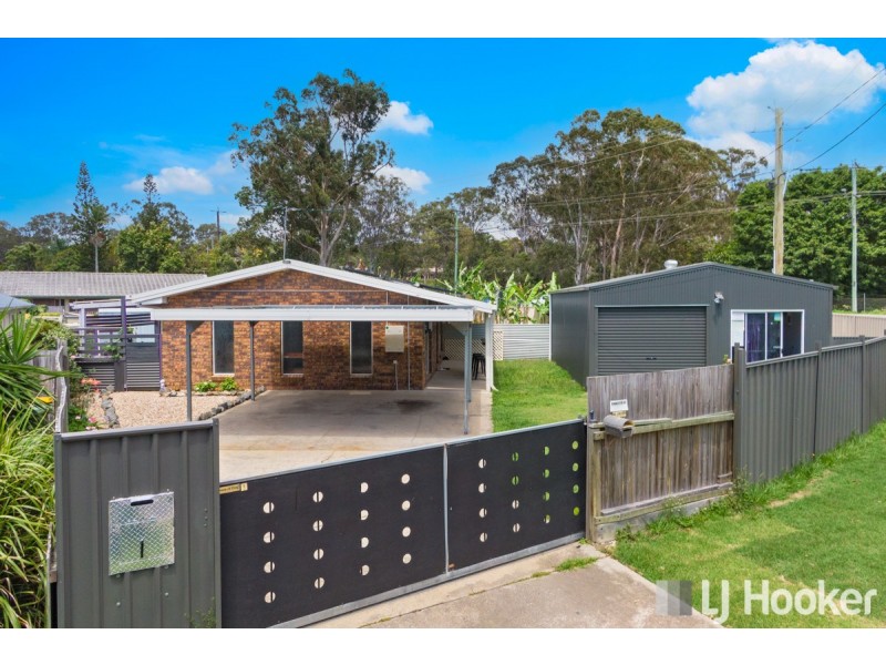 1 Anita Street, Redland Bay QLD 4165