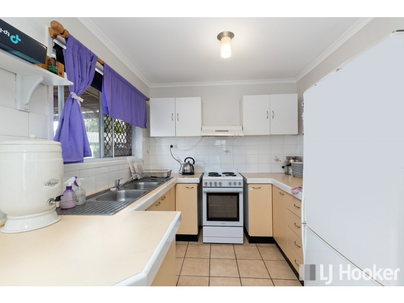 1 Anita Street, Redland Bay QLD 4165