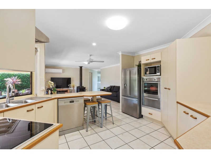46 Jeanne Drive, Victoria Point QLD 4165