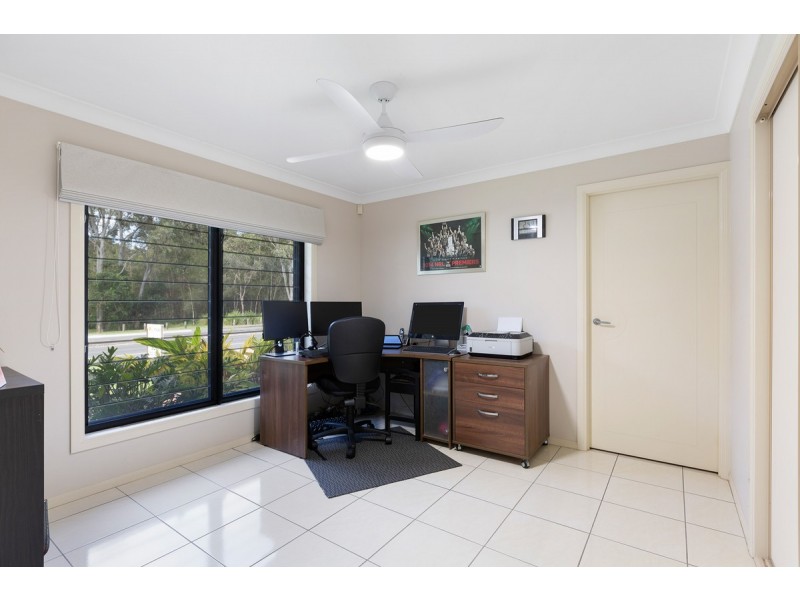 71 Clifford Perske Drive, Thornlands QLD 4164