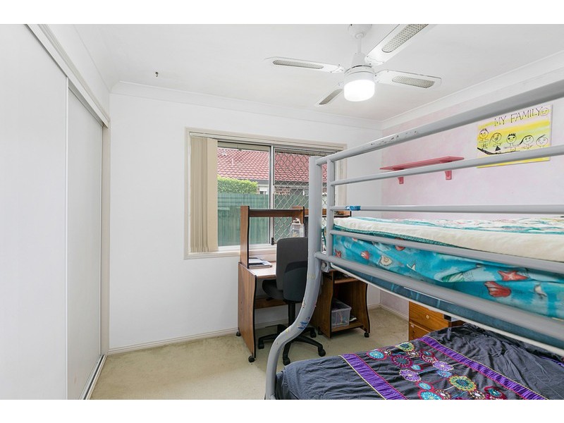 33 Seagull Street, Victoria Point QLD 4165
