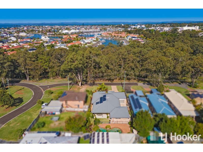 8 Nelson Street, Ormiston QLD 4160