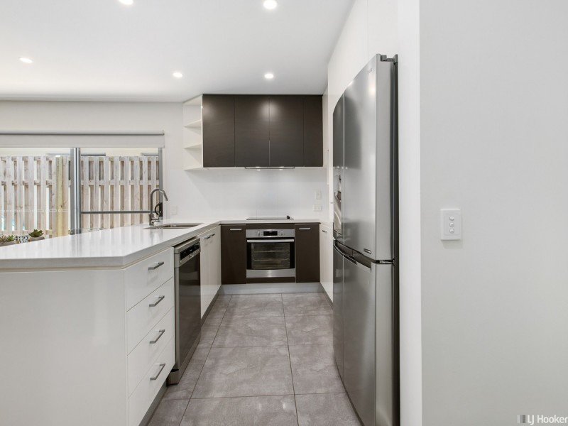 47 Ravenbourne Circuit, Capalaba QLD 4157