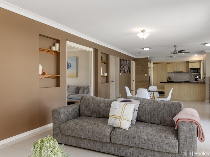 2 Orpheus Place, Redland Bay QLD 4165