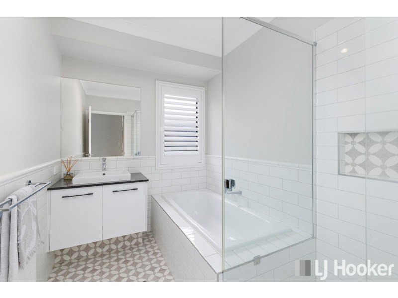 13 Leven Street, Thornlands QLD 4164