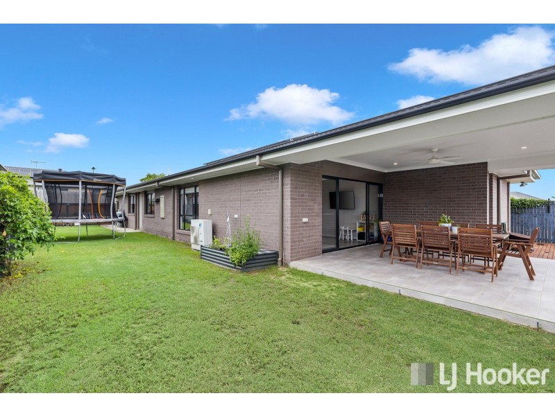 13 Leven Street, Thornlands QLD 4164