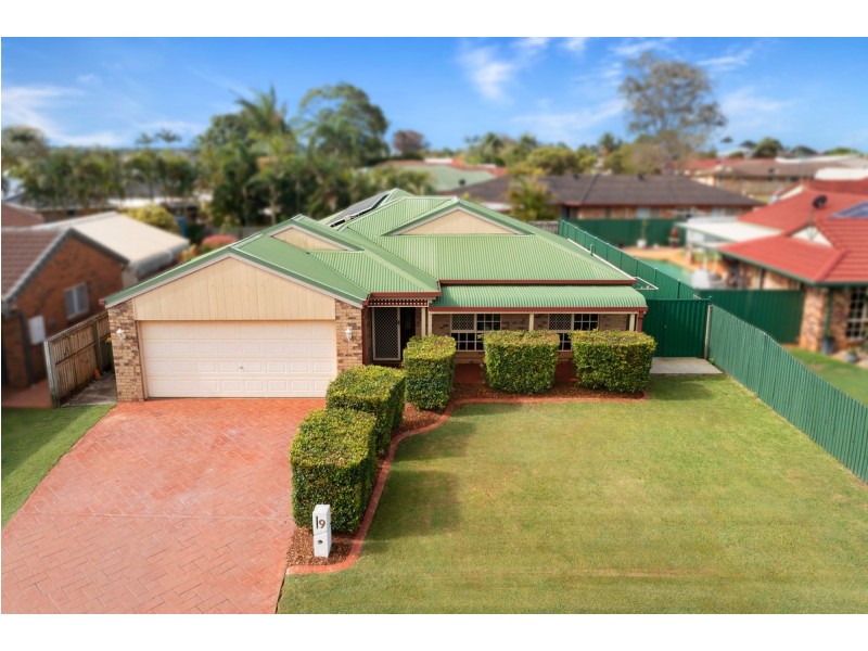 9 Minetta Street, Victoria Point QLD 4165