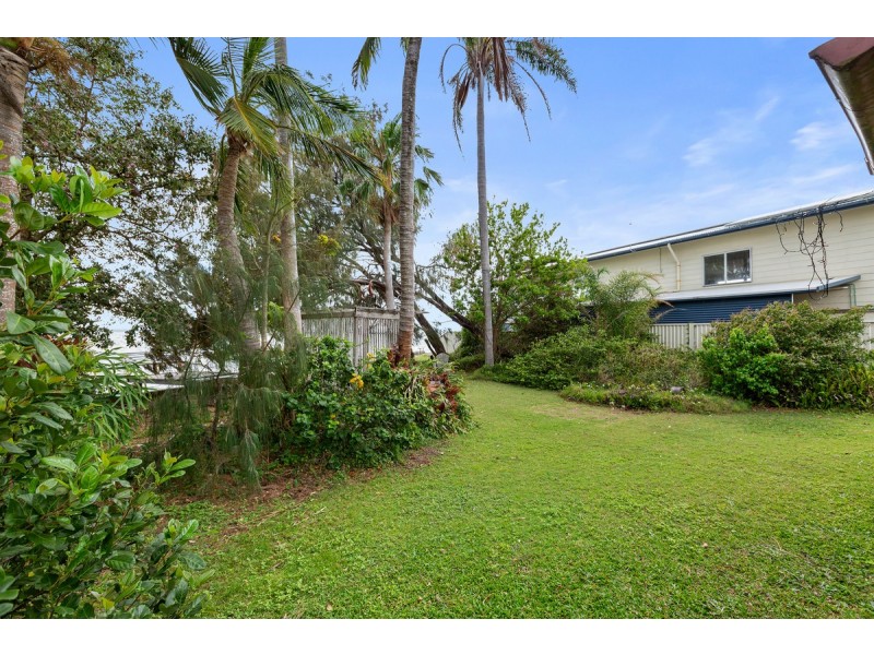 233 Shore Street North, Cleveland QLD 4163