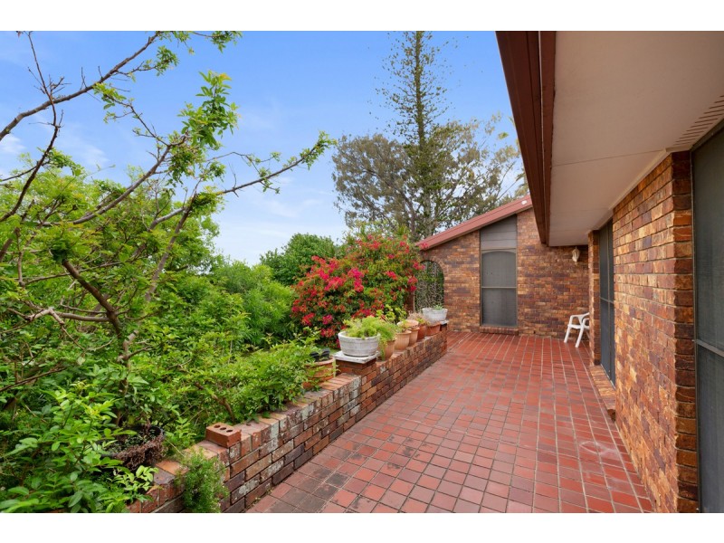 233 Shore Street North, Cleveland QLD 4163