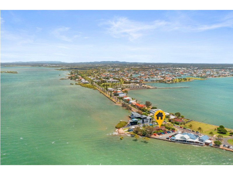 233 Shore Street North, Cleveland QLD 4163